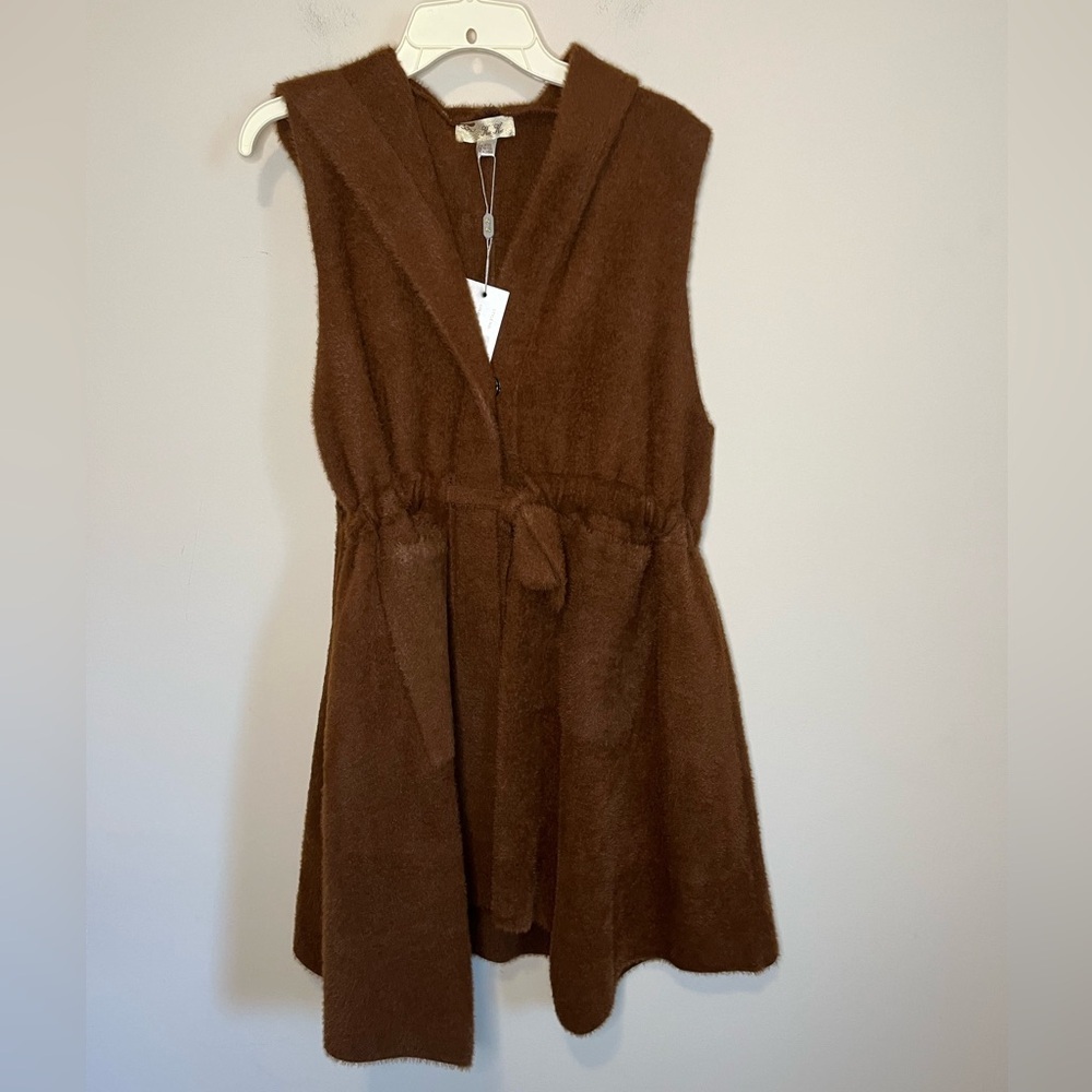 NWT Wool Blend Cozy Hooded Vest Size Medium - Picture 2 of 13